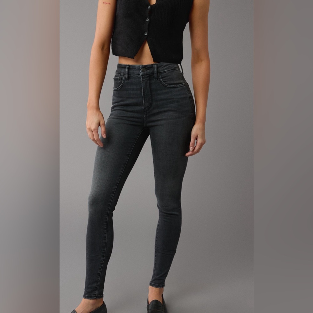 American Eagle High Waisted Skinny Jean